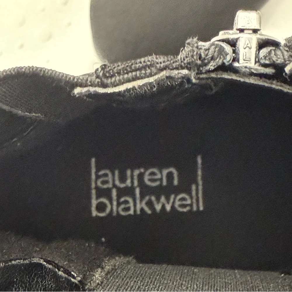 Lauren Blakwell lauren blakwell